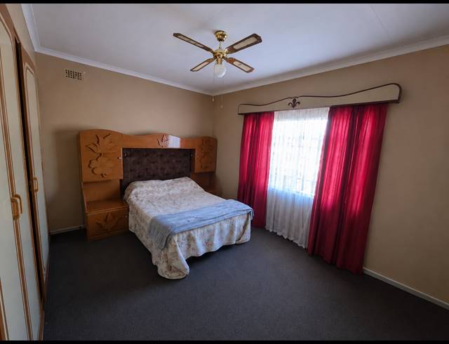 3 BEDROOM HOUSE FOR SALE IN VANDERBIJLPARK CW 3